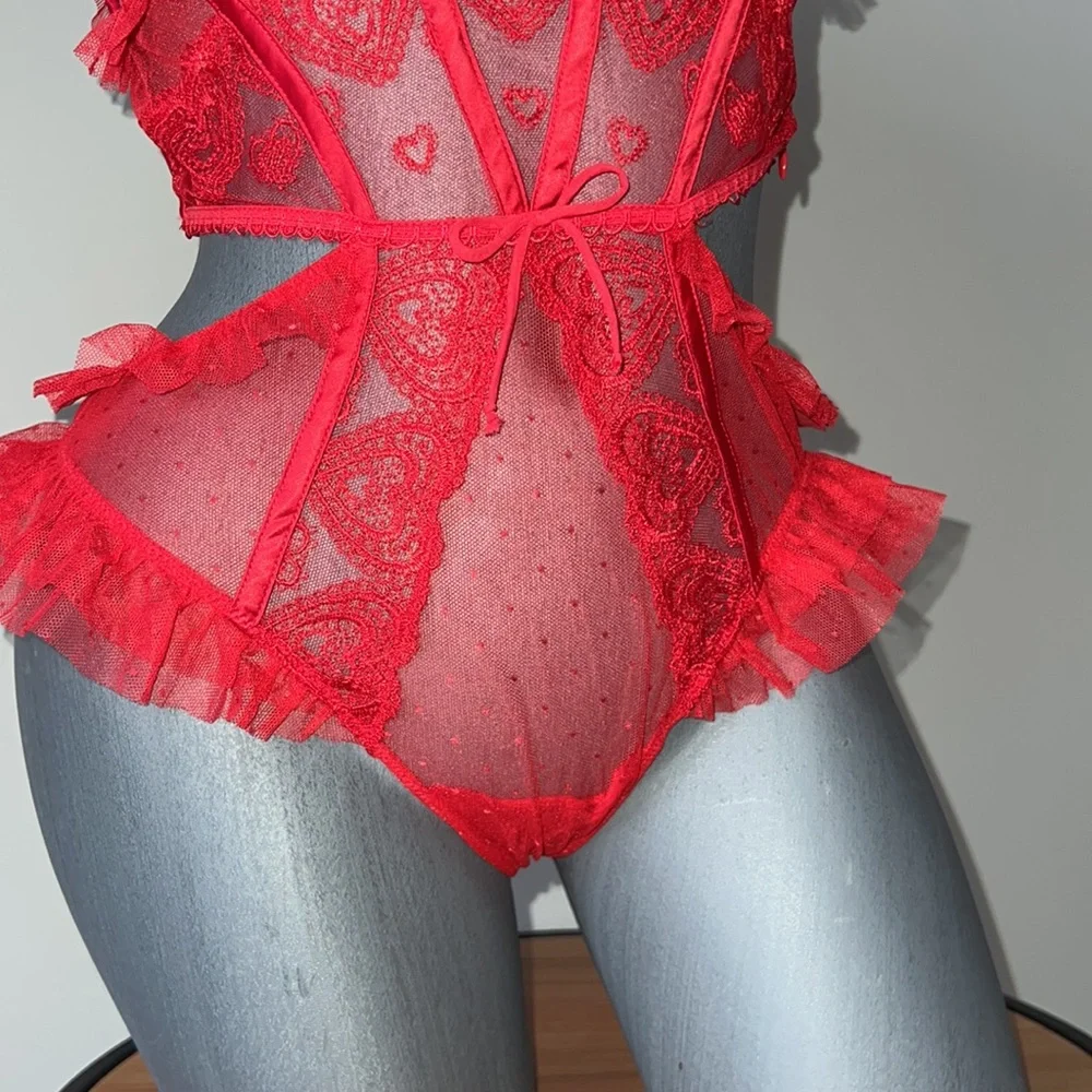 For love and lemons woman’s lace teddy size Small NEW - Picture 2 of 10